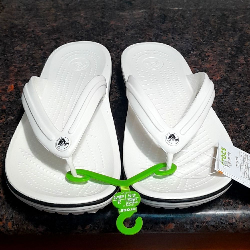 Unisex Crocs Crossband Flip...Size W/12. M/10....New